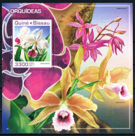 Bloc Sheet  Fleurs Orchidées Flowers Orchids  Neuf  MNH **   Guine Bissau 2017 - Orquideas