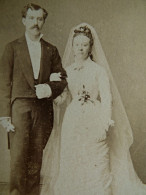 Photo CDV Bury Lille  Couple De Jeunes Mariés  Mariée Avec Un Grand Voile  CA 1880 - L436 - Alte (vor 1900)
