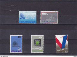PAYS BAS 1970 Yvert 906-907 + 913 + 916-917 NEUF** MNH Cote 3,70 Euros - Unused Stamps