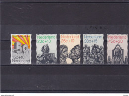 PAYS BAS 1971 STATUES Yvert 927-931, Michel 958-962 NEUF** MNH Cote 9 Euros - Nuovi