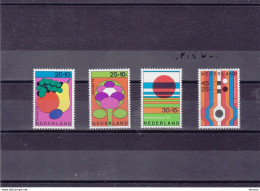 PAYS BAS 1972 FLORIADE Yvert 954-957, Michel 983-986 NEUF** MNH Cote 6 Euros - Unused Stamps