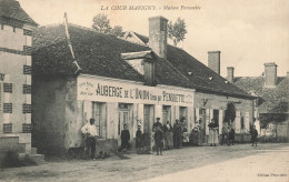 La Cour Marigny * Maison PENSUETTE Auberge De L'Union Epicerie Mercerie Rouennerie Tabac * Villageois - Other & Unclassified