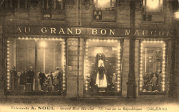 Orléans * CPA * Devanture Vêtements A. NOEL Grand Bon Marché 19 Rue De La République * écrite Par Le Propriétaire - Orleans