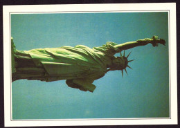 AK 211949 USA - New York City - Die Freiheitsstatue - Estatua De La Libertad