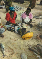 Sénégal - Marchandes De Poissons - Femme - CPM - Voir Scans Recto-Verso - Senegal