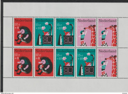 PAYS BAS 1966 Bienfaisance, Hérisson, Girafe Yvert BF 6, Michel Block 6 NEUF** MNH Cote : 7,50 Euros - Bloques