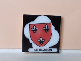 FEVE - FEVES -   LE BLASON  -   SERIE A DETERMINER  ?    -  TRES FINE - Other & Unclassified