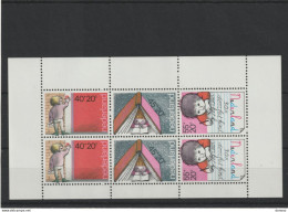 PAYS BAS 1978 Enfance  Yvert BF 19, Michel Block 19 NEUF** MNH Cote 4,50 Euros - Blocks & Sheetlets