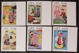 Vietnam Viet Nam MNH Imperf Stamps 1993 : Tam Cam - Vietnamese Legend / Costume (Ms658) - Vietnam