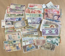 Lot De 115 Billets Divers - Kilowaar - Bankbiljetten