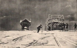 . 73 . AIX-les-BAINS . Skieurs Du Mont Revard . L'OBservatoire . Petite Animation . - Aix Les Bains