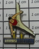 711e Pin's Pins / Beau Et Rare / THEME : SPORTS / GYMNASTIQUE MASCULINE BREST 90 FRANCE TELECOM - Gymnastiek