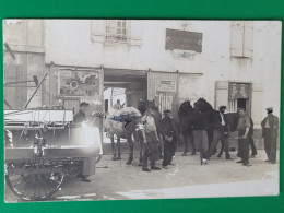 St Laurent De Cuves , Carte Photo De Maréchal Ferrand , Haut Du Bourg  , Rare - Autres & Non Classés