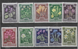 AUSTRIA 1948 FLORA ALPINA SERIE 10 VALORI COMPLETA ** MNH LUSSO C2032 - Ungebraucht