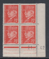 France N° 511 XX : Type Mal  Pétain :70 C. Orange En Bloc De 4 Coin Daté Du  21 . 1 . 42 ;  Trace Charnière Sur Bdf TB - 1940-1949