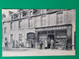 Beaumont Hague , Commerce Divetain , Paniers , Balais - Beaumont