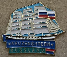 BATEAUX - NAVIRE - BOAT - BOOT - BARCA - SCHIFF - KRUZENSHTERN - RUSSLAND - FLAGS - DRAPEAUX - TROIS MÂTS   -   (31) - Boats