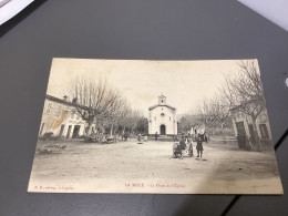 CPA FRANCE 83 "LA MOLE, LA PLACE DE L'EGLISE"Carte, Animée, Rare Maréchal-ferrant - Autres & Non Classés