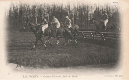 Hippisme * Les Sports N°3 * Courses D'auteuil , Saut Du Brock * Hippique Cheval Chevaux équitation Jockey - Ippica