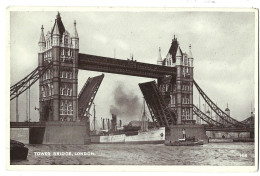 Royaume Uni - Londres - London -  Tower Bridge - Tower Of London