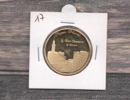 Médaille Souvenirs&Patrimoine :  Aigues Mortes - La Tour Constance  (couleur Or) - Otros & Sin Clasificación