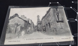 Cartes   Postale N  1 ST ETINNE DE MONTLUC    La Grande Rue - Saint Etienne De Montluc