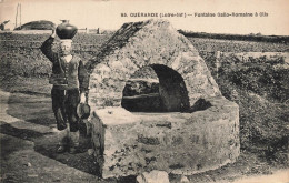 Guérande * La Fontaine Gallo Romaine à Clis * Porteur D'eau - Guérande