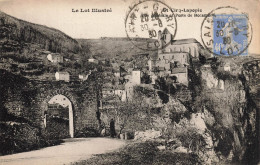 St Cirq Lapopie * Route * Vue Générale Et Porte De Rocamadour - Saint-Cirq-Lapopie