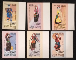 Vietnam Viet Nam MNH Imperf Stamps 1993 : Vietnamese Ethnic Costumes / Costume (Ms673) - Vietnam