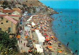 Gibraltar - General View Of Catalan Bay - Scènes De Plage - CPM - Voir Scans Recto-Verso - Gibilterra