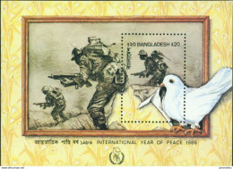 Bangladesh - 1986 -  International Peace Year - S/S -  MNH. ( OL 04/05/2022) - Bangladesch