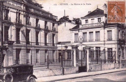 92 - Hauts De Seine  - SEVRES -  La Mairie Et La Poste - Sevres