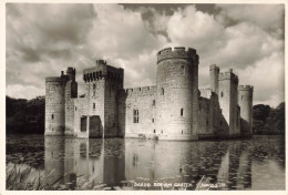 ROYAUME-UNI - Bodiam Castle - Vue Générale - Carte Postale Ancienne - Otros & Sin Clasificación