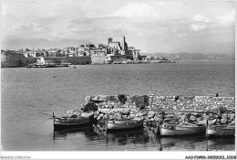 AAOP2-06-0114 - ANTIBES - La Vieille Ville - Vue Du Cap D'Antibes - Antibes