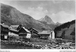 AAZP11-37-1039 - Les Alpes - Le Queyras -Valpreveyre Et Le Bricbouche  - Autres & Non Classés