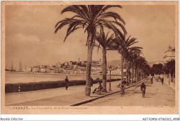 ABTP2-06-0137 - CANNES - La Croisette Et Le Mont Chevalier - Cannes