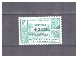 NOUVELLE  CALEDONIE . N ° 247  . + 2 F 50  SUR  1 F  PETAIN    .  NEUF  * . SUPERBE . - Unused Stamps