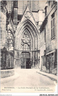 AEBP10-02-0902 - SOISSONS - Le Petit Portail De La Cathédrale  - Soissons