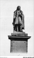 AEBP3-02-0209 - CHATEAU-THIERRY - Statue De Jean De La Fontaine - Par Laitié  - Chateau Thierry