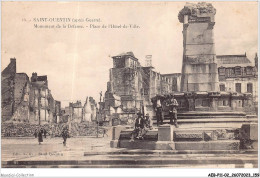 AEBP11-02-1077 - SAINT-QUENTIN - Après Guerre - Monument De La Défense - Place De L'Hôtel-de-Ville  - Saint Quentin