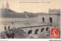 AEBP8-02-0703 - SOISSONS Avant Le Démantèlement Des Remparts - L'Entrée Porte De Reims  - Soissons