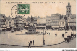 AEBP7-02-0627 - SAINT-QUENTIN - Place De L'Hôtel-de-ville - Côté Du Beffroi  - Saint Quentin