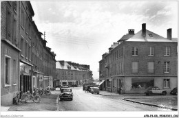 AFRP3-08-0155 - CARIGNAN - Rue Hablot - Sedan