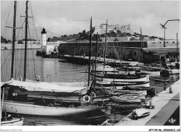 AFTP5-06-0477 - ANTIBES - Un Coin Du Port Et Le Fort Carré - Andere & Zonder Classificatie