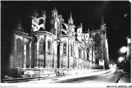 AGAP2-10-0146 - TROYES - Le Chevet De La Cathédrale St-pierre Et St-paul Vu De Nuit  - Troyes