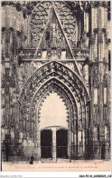 AGAP2-10-0148 - TROYES - Le Portail Central De La Façade De La Cathédrale  - Troyes