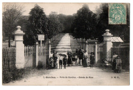 CPA 92 - GARCHES (Hauts De Seine) - 7. Porte De Garches. Entrée Du Parc - D.W.D. - Garches