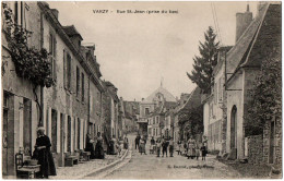 CPA 58 - VARZY (Nièvre) - Rue St-Jean (prise Du Bas) - E. Barrat, Phot (animée) - Andere & Zonder Classificatie