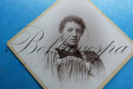 C.D.V. Carte De Visite. Atelier Portret Photo  Carl Pietzner Wien Teplitz Brün Carlsbad  Aussig  Dentelle Kant - Alte (vor 1900)