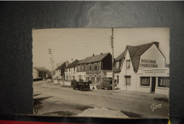 CP, 62, TREPIED , (pas De Calais) Route De Berck édit Gam Boucherie Charcuterie, Pharmacie,  Voiture, Camion, RARE - Other & Unclassified